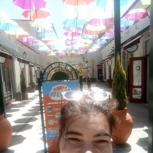 Meet your Posher, Ana